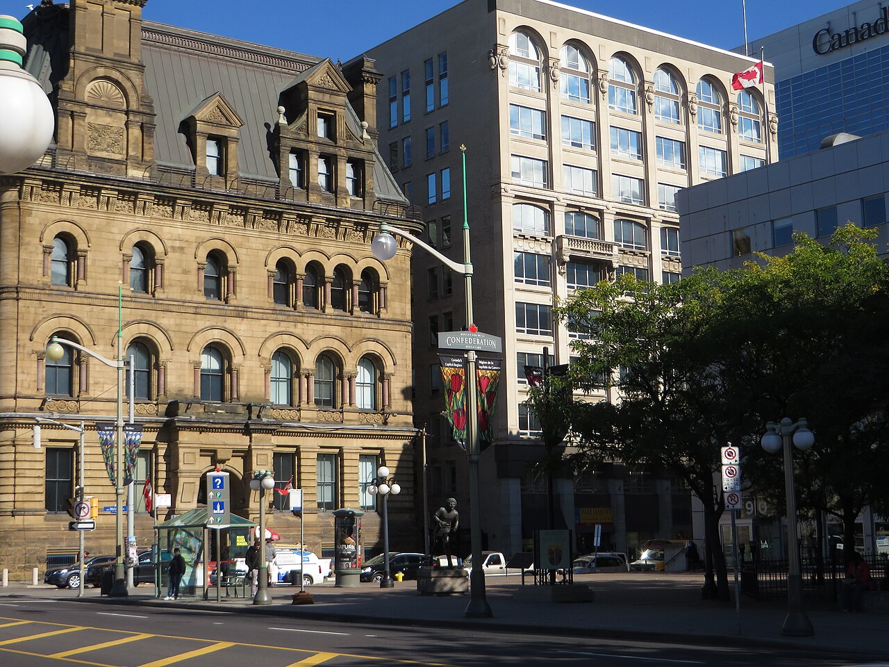 The Office of the Prime Minister and Privy Council building on Wellington Street, Ottawa, photographed in 2016.
