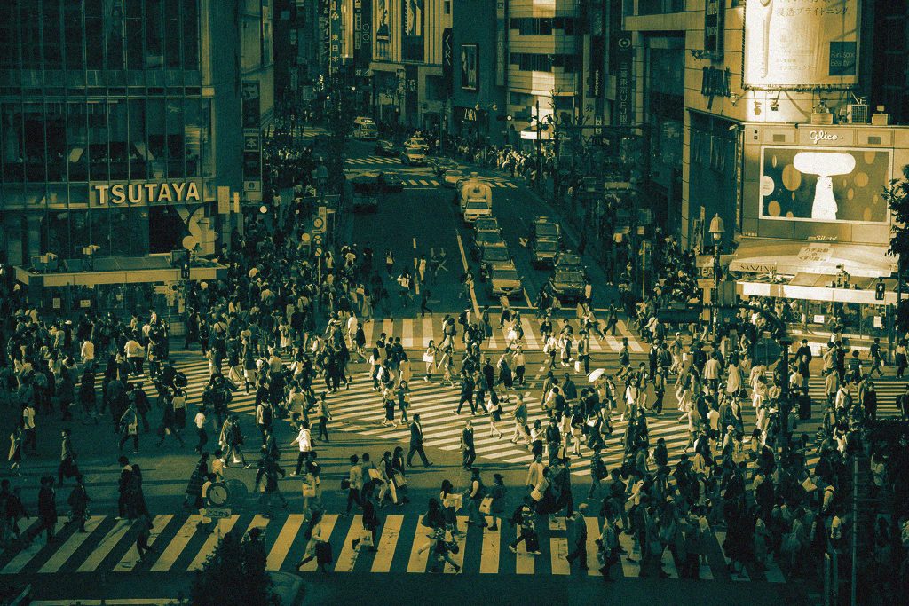 A city crossing in motion